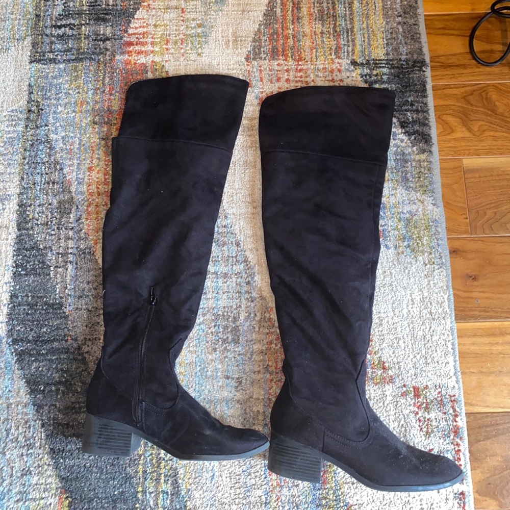 Knee High Boots Black